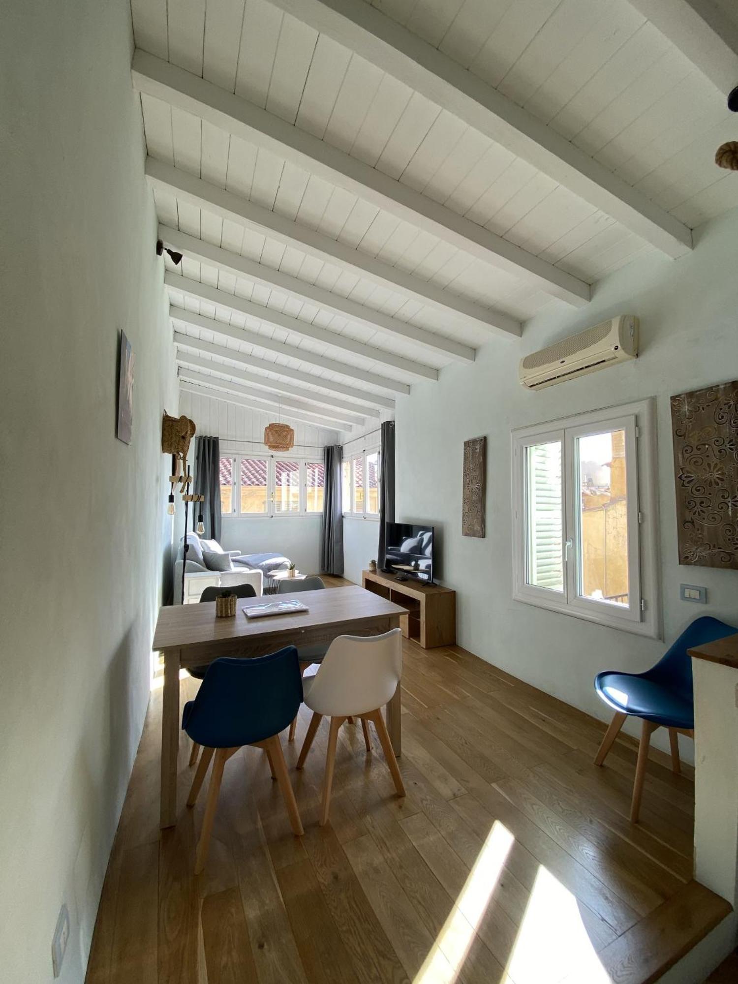 Le Bougainvillier Menton Vieille Ville Room photo