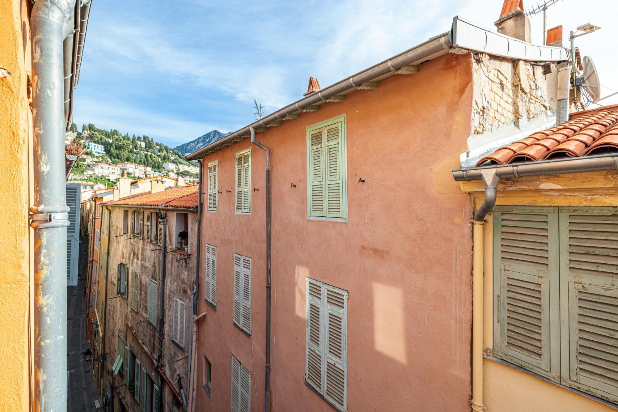 Le Bougainvillier Menton Vieille Ville Exterior photo