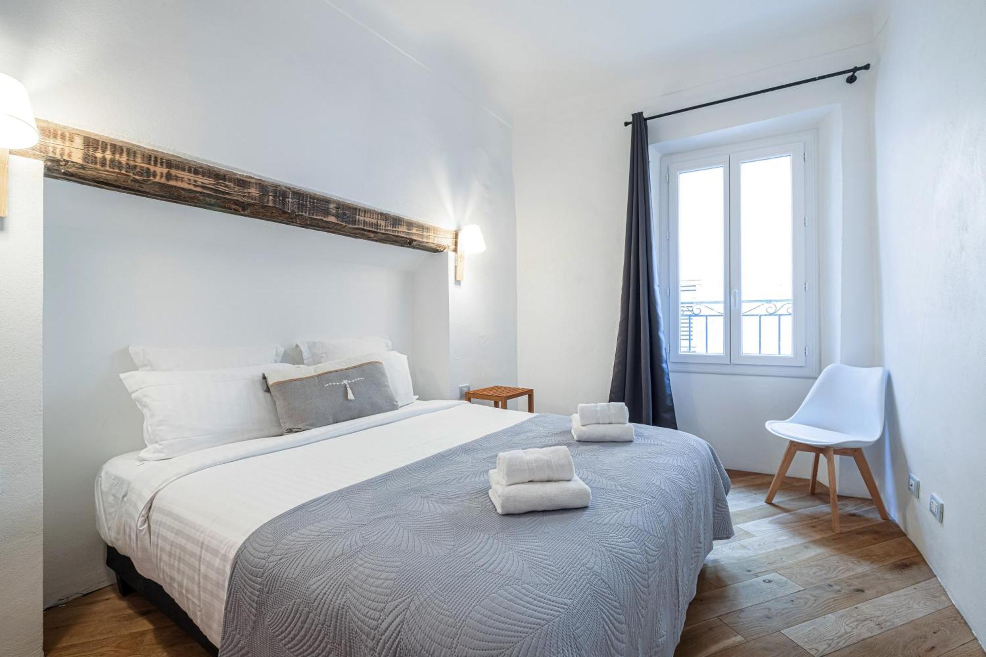 Le Bougainvillier Menton Vieille Ville Exterior photo
